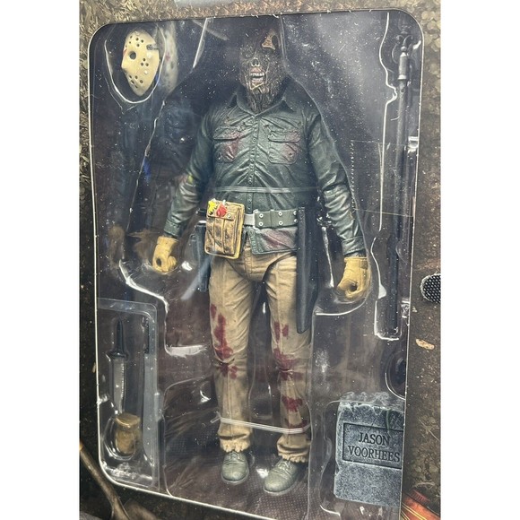 NECA Friday the 13th Part VI Jason Lives & VII New Blood Jason Voorhees Bundle - Picture 3 of 11